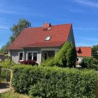 Ferienhaus Neumann - Ein ganzes Haus für Ihren Urlaub!，位于Hessenburg的酒店