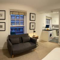 Studio flat in the heart of St. Johns Wood，位于伦敦圣约翰伍德的酒店