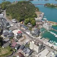 お宿misora 合津港近く松島の自然と海を満喫できる平屋の貸切別荘，位于上天草的酒店