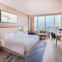 Four Points by Sheraton Jeddah Corniche，位于吉达South Obhr的酒店