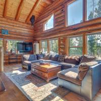 Grand Lake Cabin with Direct Access to Rocky Mtn NP!，位于格兰德莱克的酒店
