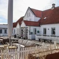 Aalbæk Badehotel，位于奥贝克的酒店