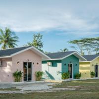 The Byan House Villa In Belitung，位于丹戎潘丹H.A.S. Hanandjoeddin Airport - TJQ附近的酒店