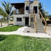 Los Amores Apartments B，位于Pérula的酒店