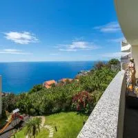 Calheta Victory View by An Island Apart，位于卡列塔的酒店