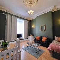 Digbeth City Centre Apartment Sleeps 12 Opposite Coach Station，位于伯明翰东区的酒店