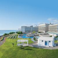 佩内拉海滩酒店，位于普罗塔拉斯Pernera的酒店