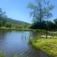 Rancho „Czajone na pigwowcu”，位于Lelkowo的酒店