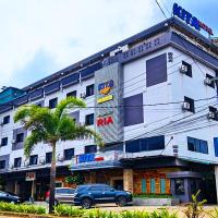 Kita Hotel，位于丹戎槟榔拉贾·哈吉·非萨比利拉国际机场 - TNJ附近的酒店