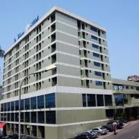 拉法赖斯雅温得酒店，位于雅温得的酒店