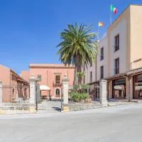 Villa Zina Family Resort，位于库斯托纳奇的酒店