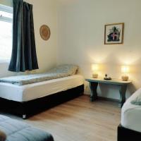 Bergistangi Guest House，位于Norðurfjörður哲居尔机场 - GJR附近的酒店