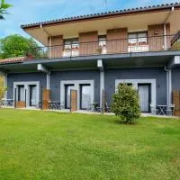Pension Mendi Azpi Rooms,位于穆特里库的酒店