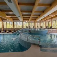 Country Club Żywiec Hotel SPA i Domki Całoroczne，位于耶维克的酒店