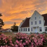Boutiquehotel Gut Tribbevitz auf Rügen，位于Neuenkirchen auf Rugen的酒店