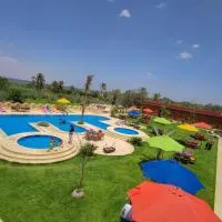 Tunis Pyramids Hotel - فندق اهرامات تونس，位于Tunis的酒店