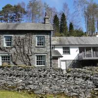 Langdale Cottage - 5 bedrooms and 5 bathrooms
