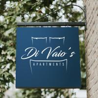 Di Vaio’s Apartments，位于那不勒斯奥斯佩德里奥拉区的酒店