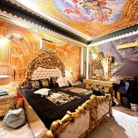 Super luxury Gold Room with private pool at Homestay by the tea garden Dibrugarh，位于迪布鲁加尔Dibrugarh Airport - DIB附近的酒店