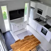 Cozy 4 person guesthouse on quiet residential area，位于奥卢的酒店