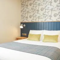 Red Lion Hotel by Greene King Inns，位于班伯里的酒店