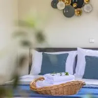 Doma Rooftop Apartment，位于海若克利欧伊拉克利翁国际机场 - HER附近的酒店