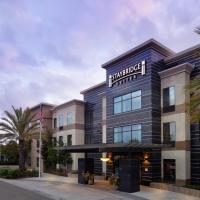 Staybridge Suites Carlsbad/San Diego, an IHG Hotel，位于卡尔斯巴德McClellan-Palomar Airport - CLD附近的酒店