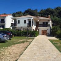 Apartments and rooms Iva，位于帕格的酒店