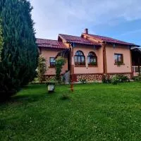 Casa Faurului，位于Valea Faurului的酒店