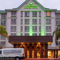 Wyndham Garden McAllen at La Plaza Mall，位于麦卡伦麦卡伦米勒国际机场 - MFE附近的酒店