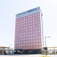 Toyoko Inn Shin takaoka eki Shinkansen Minami guchi，位于高冈市的酒店