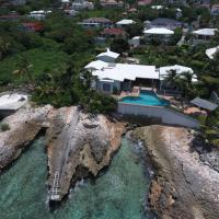 Ocean front villa, pool, private ocean snorkeling，位于辛普森湾Juancho E. Yrausquin Airport - SAB附近的酒店