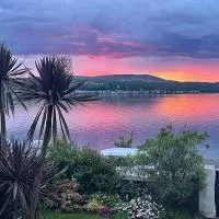 Bayside - Breathtaking views of the Clyde，位于罗撒西的酒店