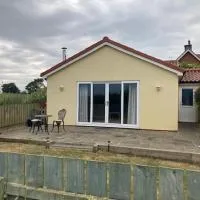 Seaview bungalow，位于霍恩西的酒店