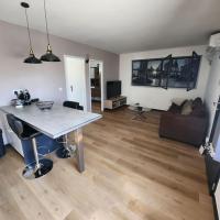 appartement 40 m 2，位于佩罗勒蒙彼利埃-梅迪特拉尼机场 - MPL附近的酒店