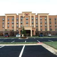 杰克逊/弗洛伍德汉普顿酒店 - 密西西比州机场区，位于Luckney杰克逊-埃弗斯机场 - JAN附近的酒店