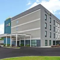 Home2 Suites Pensacola I-10 At North Davis Hwy，位于彭萨科拉的酒店