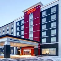 Hampton Inn & Suites by Hilton Grande Prairie，位于大草原城的酒店