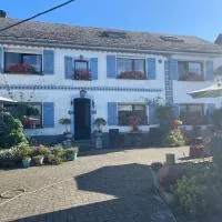 B&B De Eifelhoeve，位于Herresbach的酒店