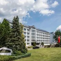LAT Hotel & Apartmenthaus Berlin，位于艾森许滕施塔特的酒店