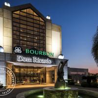波里卡多库提商务酒店，位于圣若泽杜斯皮尼艾斯Aguas Belas的酒店