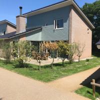 Haags Duinhuis - familyfriendly holidayhome，位于海牙鲁斯道嫩的酒店