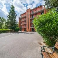 Casa Betania - Parcheggio Gratuito，位于比萨的酒店