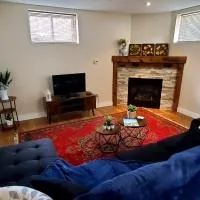 Spacious Guest Suite，位于汉密尔顿的酒店