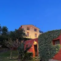 Les Vinyes Alojamiento Rural Boutique & SPA,位于Vilardida的酒店