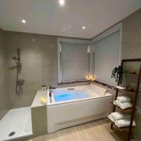 Sublime appartement Calme Cosy & Jacuzzi，位于布鲁塞尔科盖尔博格的酒店