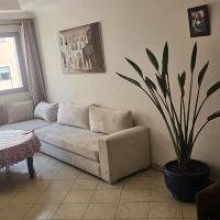 Superbe appartement à Marrakech quartier Majorelle 2 chambres，位于马拉喀什Daoudiate的酒店