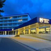 Hotel Unitral SPA w Mielnie，位于梅尔诺的酒店