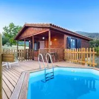 Aldea Los Odres - Cabañas de Madera de 1ª con Piscina Privada y BBQ en la puerta,位于莫拉塔利亚的酒店