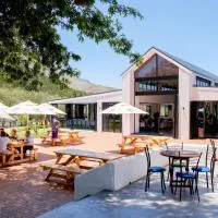 Houw Hoek Hotel，位于波特里弗的酒店